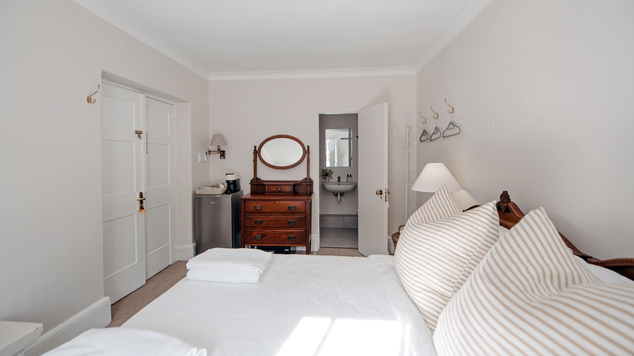 Photo of Bedroom in Cape Town City Centre