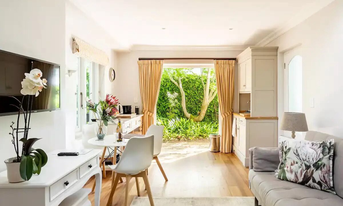 Photo of Livingroom in Constantia