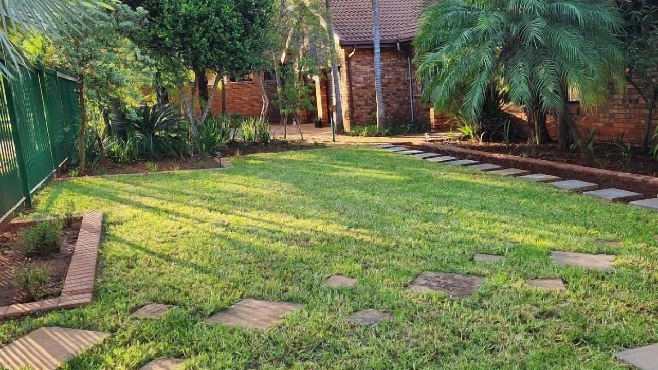 Photo of Outdoor in Akasia
