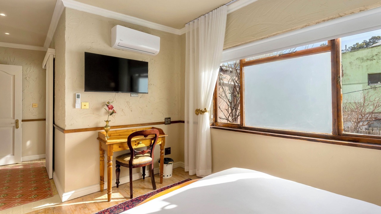 Photo of Bedroom in Bo'Kaap