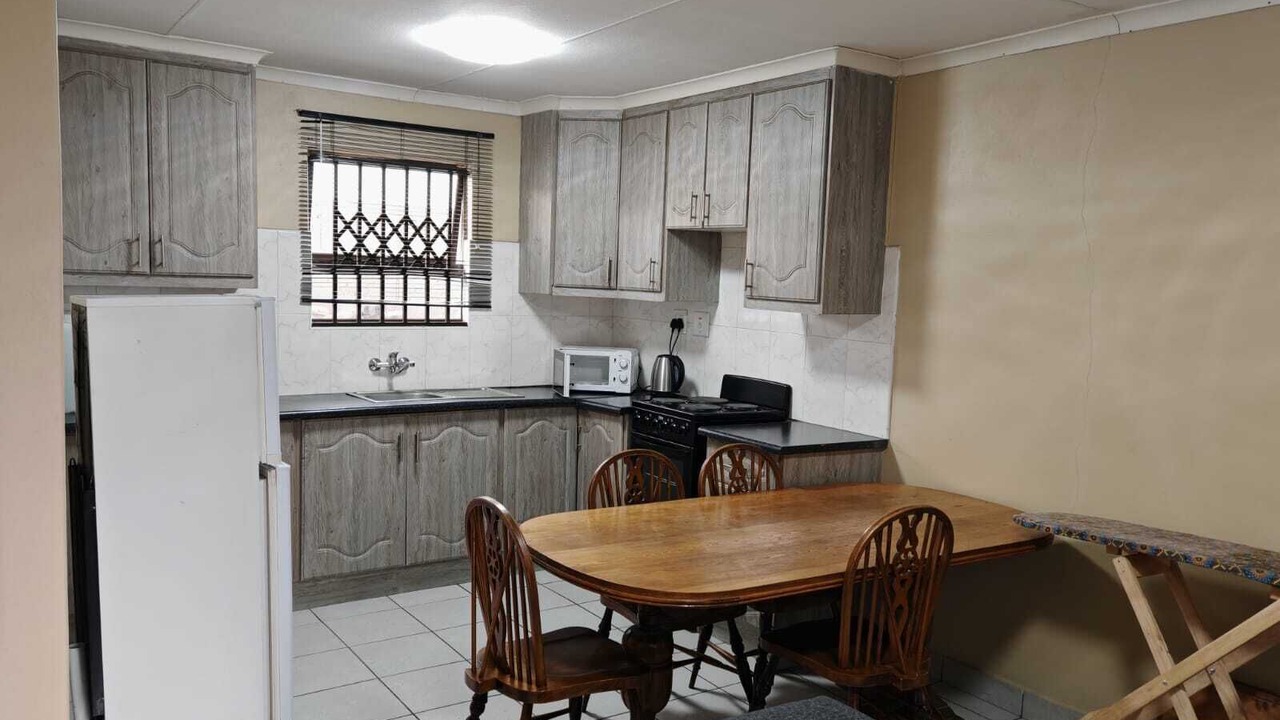 Photo of Bedroom in Embalenhle