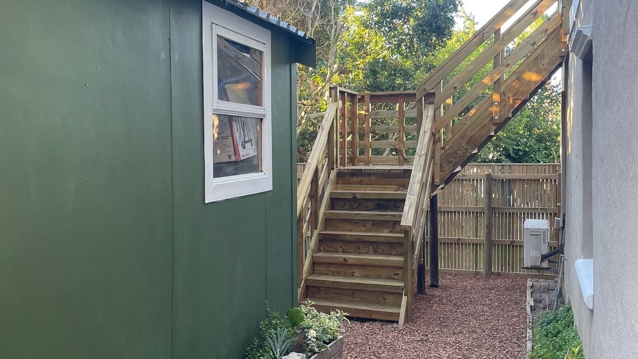 Photo of Patio Balcony in Raithby