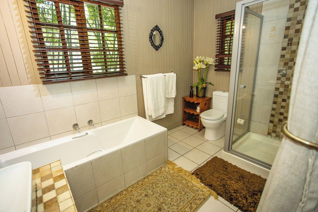 Photo of Bathroom in Henley on Klip