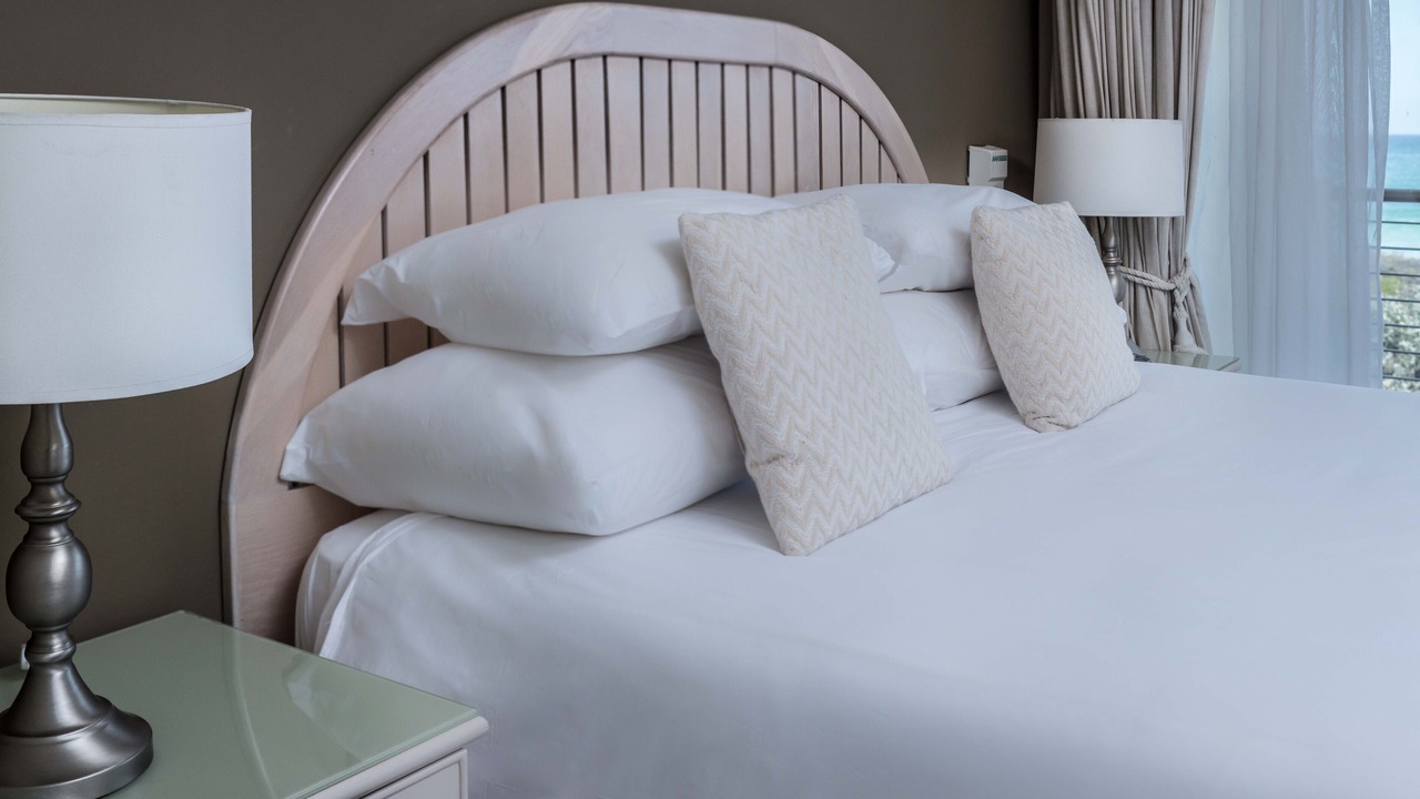 Photo of Bedroom in Lagoon Beach