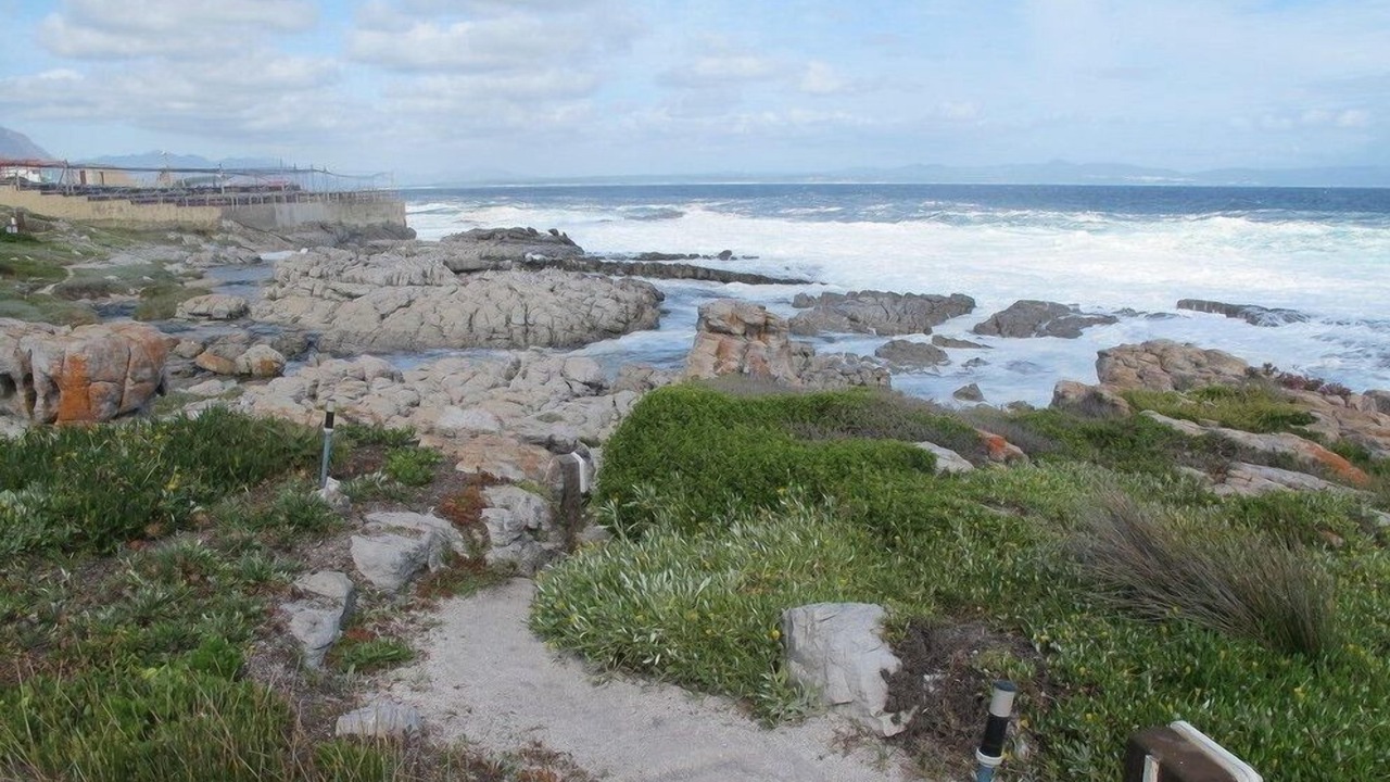 Photo of Others in Westcliff