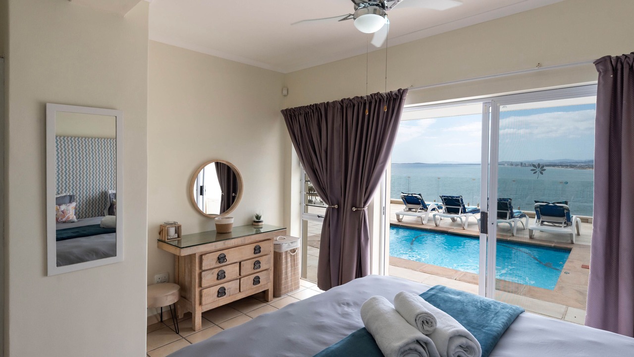 Photo of Bedroom in Mountainside