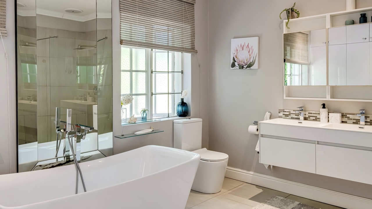 Photo of Bathroom in Hout Bay