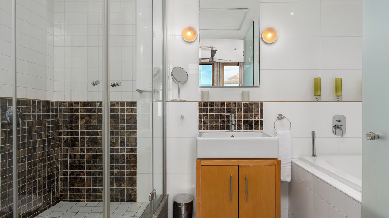 Photo of Bathroom in Cape Town City Centre