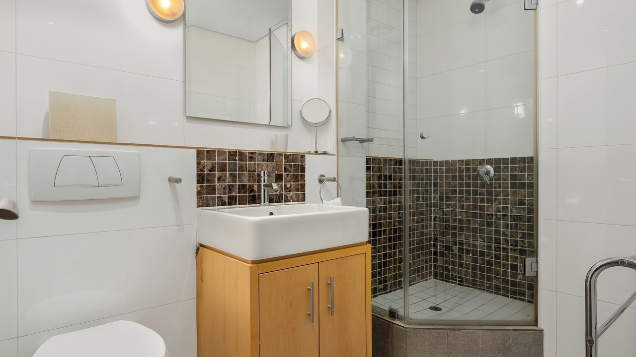 Photo of Bathroom in Cape Town City Centre