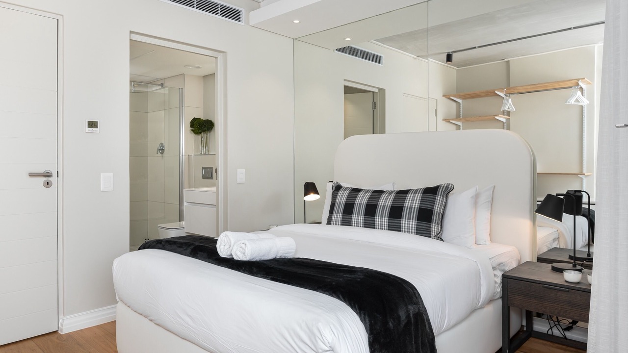 Photo of Bedroom in Cape Town City Centre