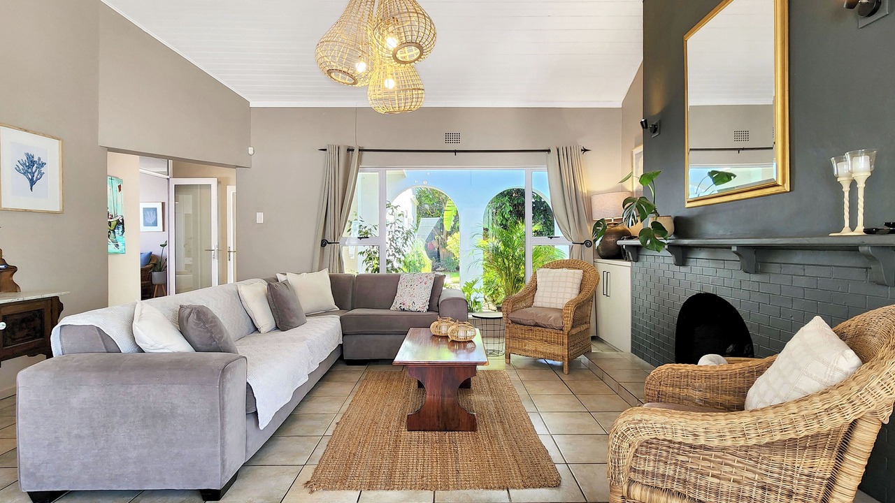 Photo of Livingroom in Somerset West