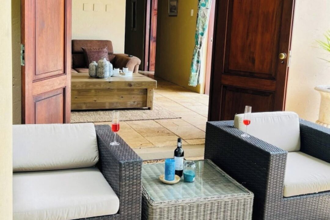 Photo of Patio Balcony in Sheffield Beach