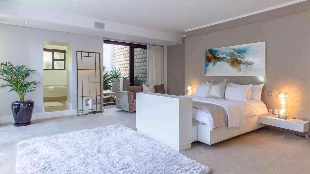 Photo of Bedroom in Camps Bay