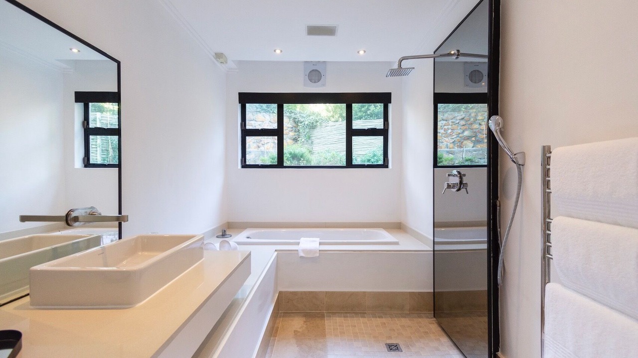 Photo of Bathroom in Camps Bay