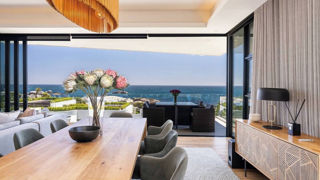 Photo of Livingroom in Camps Bay