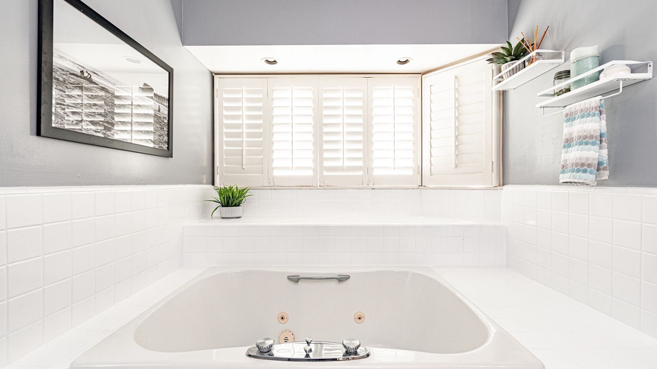 Photo of Bathroom in West Newport