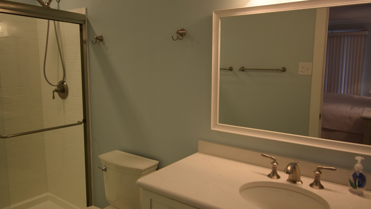Photo of Bathroom in Townsend's Inlet