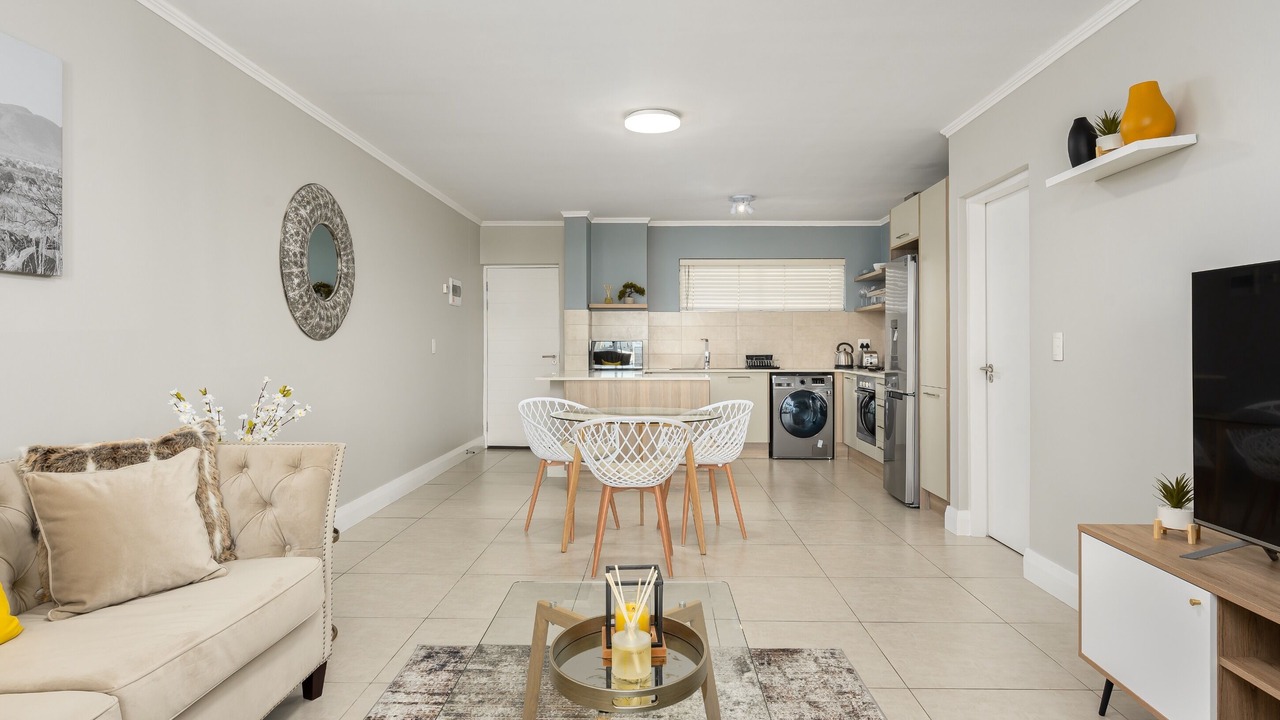Photo of Livingroom in Century City