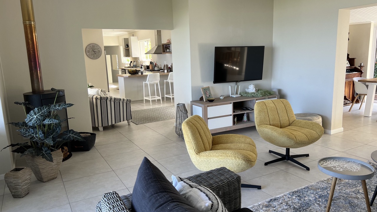 Photo of Livingroom in Port Alfred