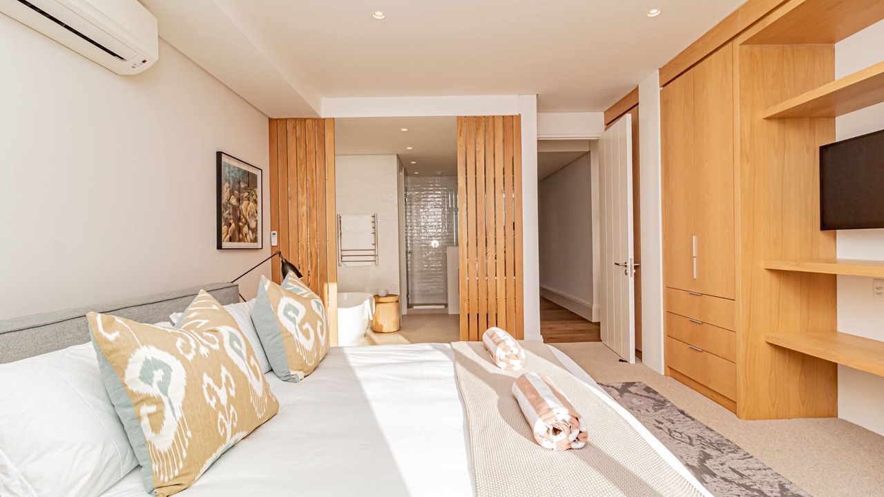 Photo of Bedroom in Sea Point
