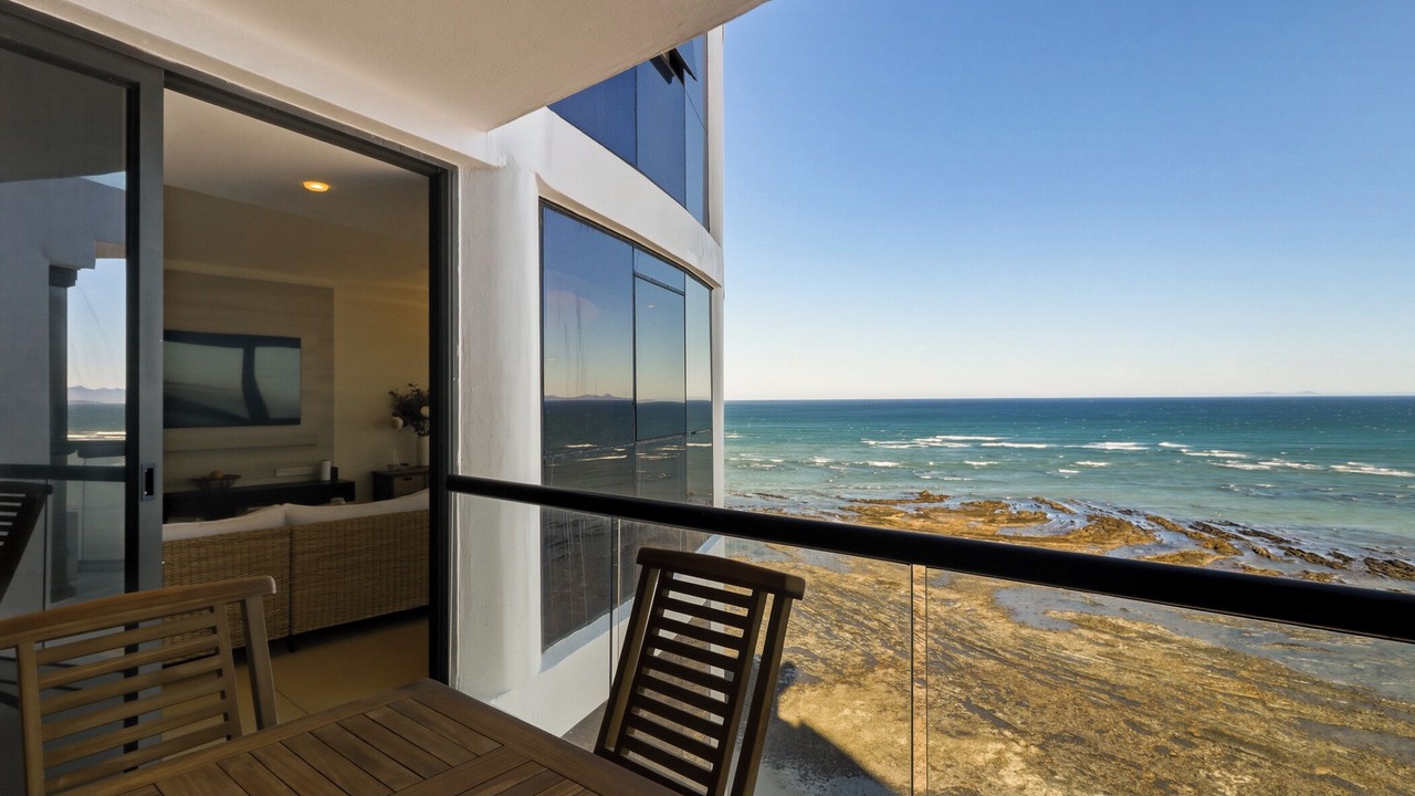 Photo of Outdoor in Strand