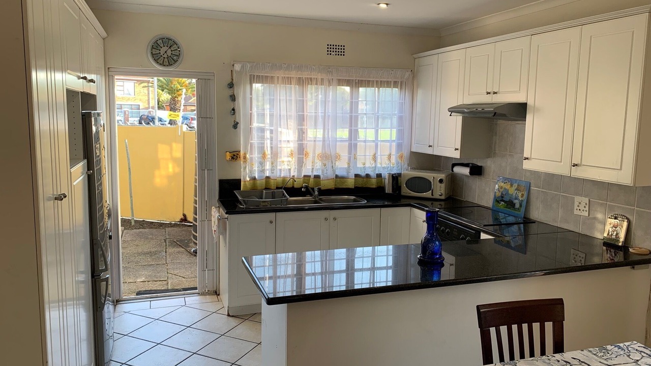 Photo of Kitchen in Bloubergstrand