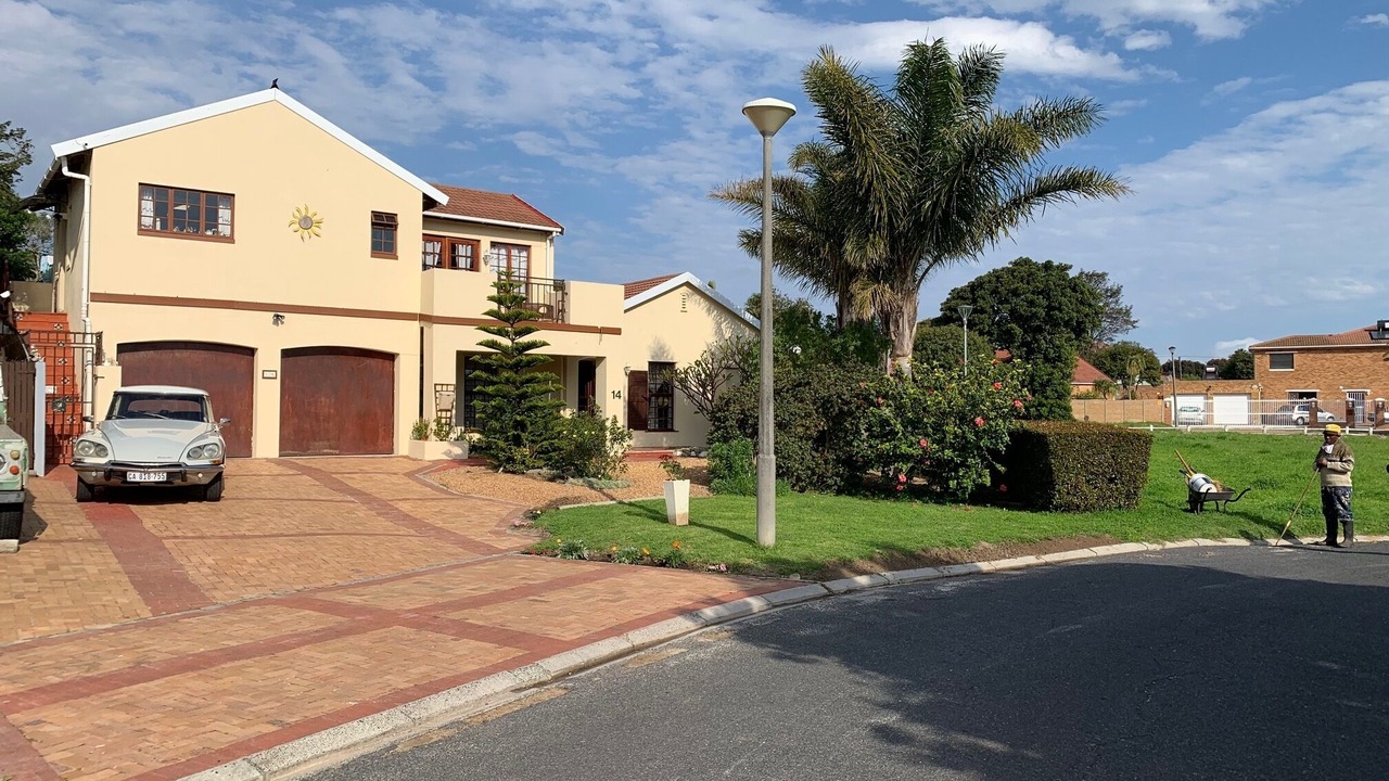 Photo of Outdoor in Bloubergstrand