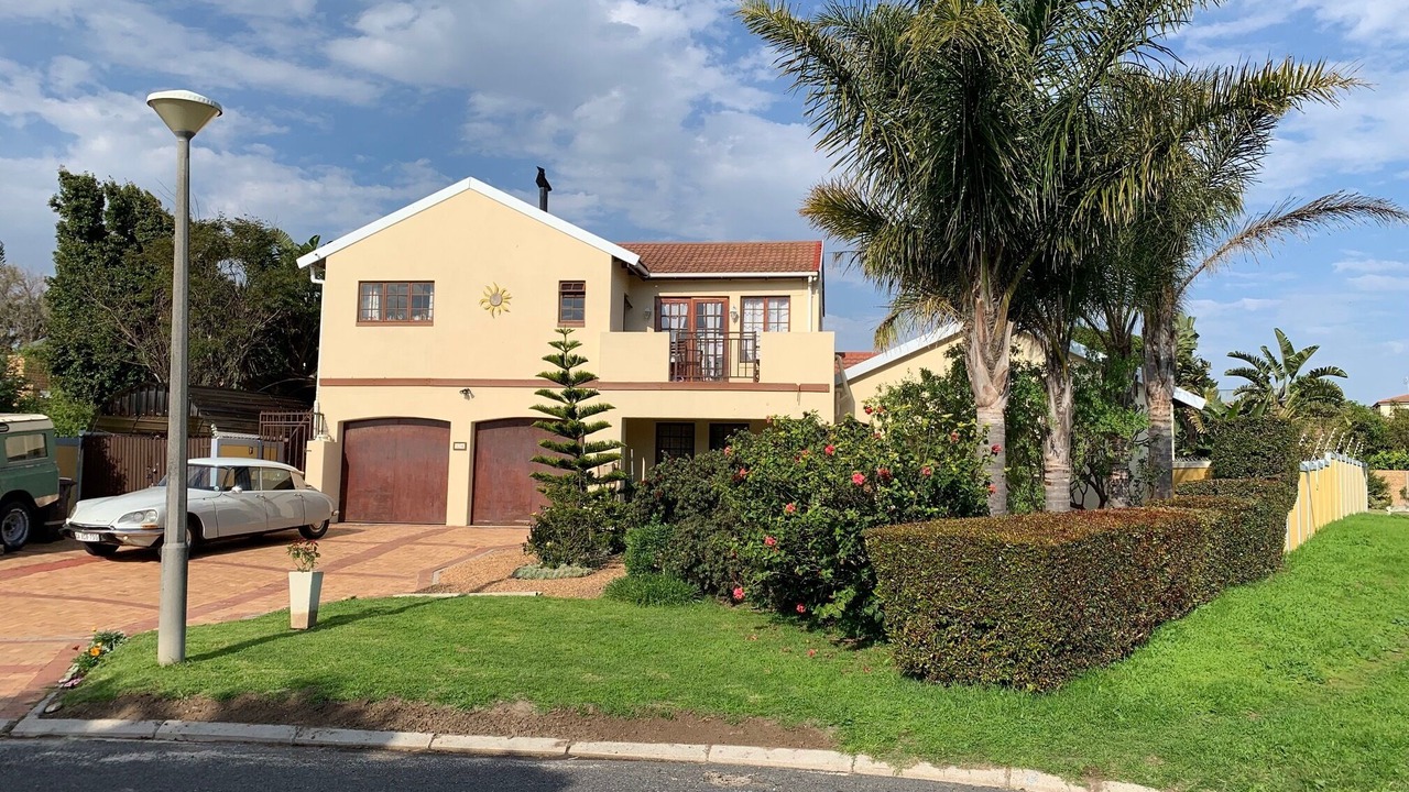 Photo of Outdoor in Bloubergstrand