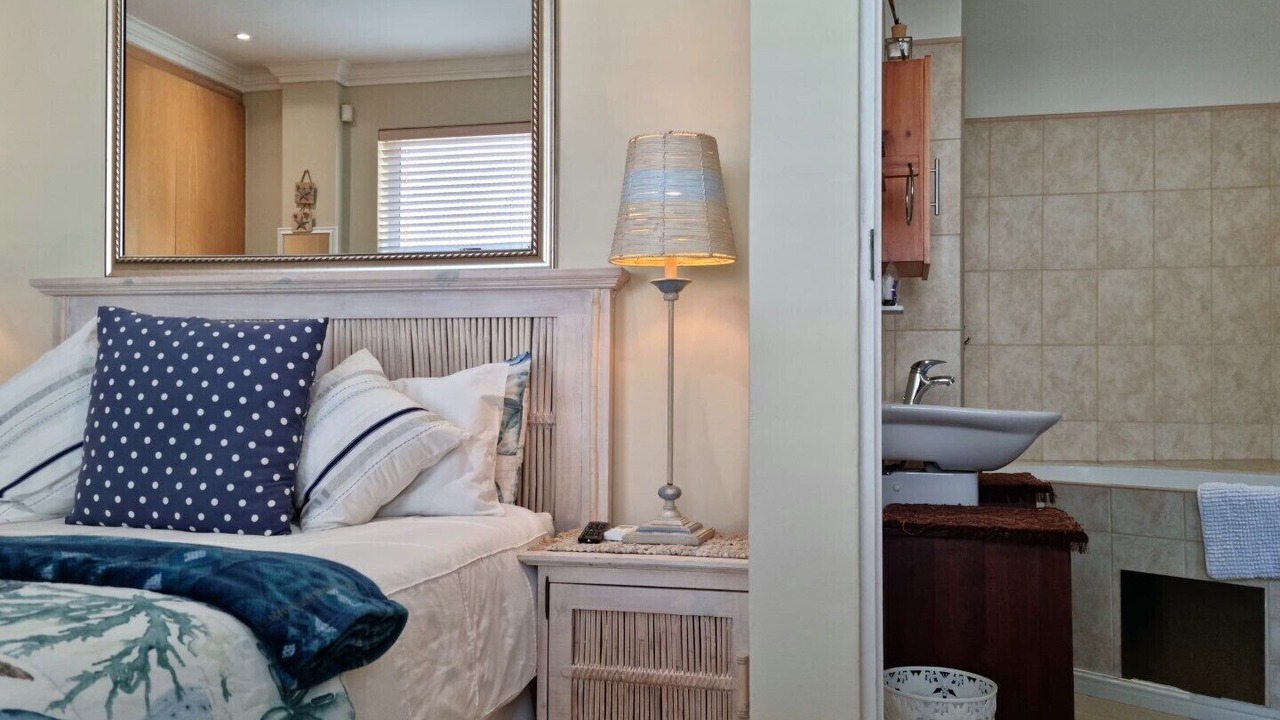 Photo of Bedroom in Gordons Bay Central