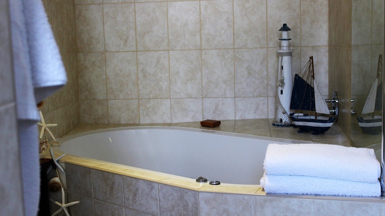 Photo of Bathroom in Gordons Bay Central