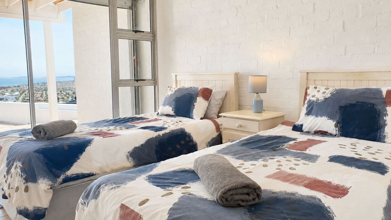 Photo of Bedroom in Mountainside