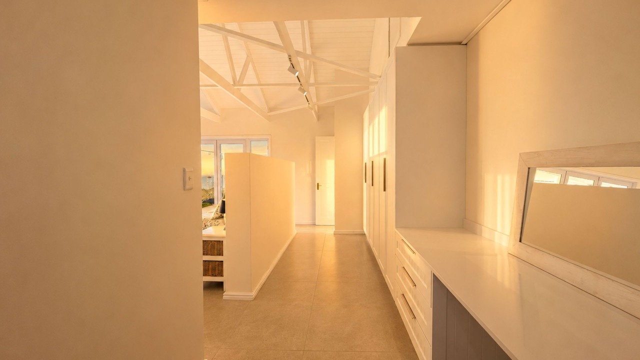 Photo of Bedroom in Mountainside