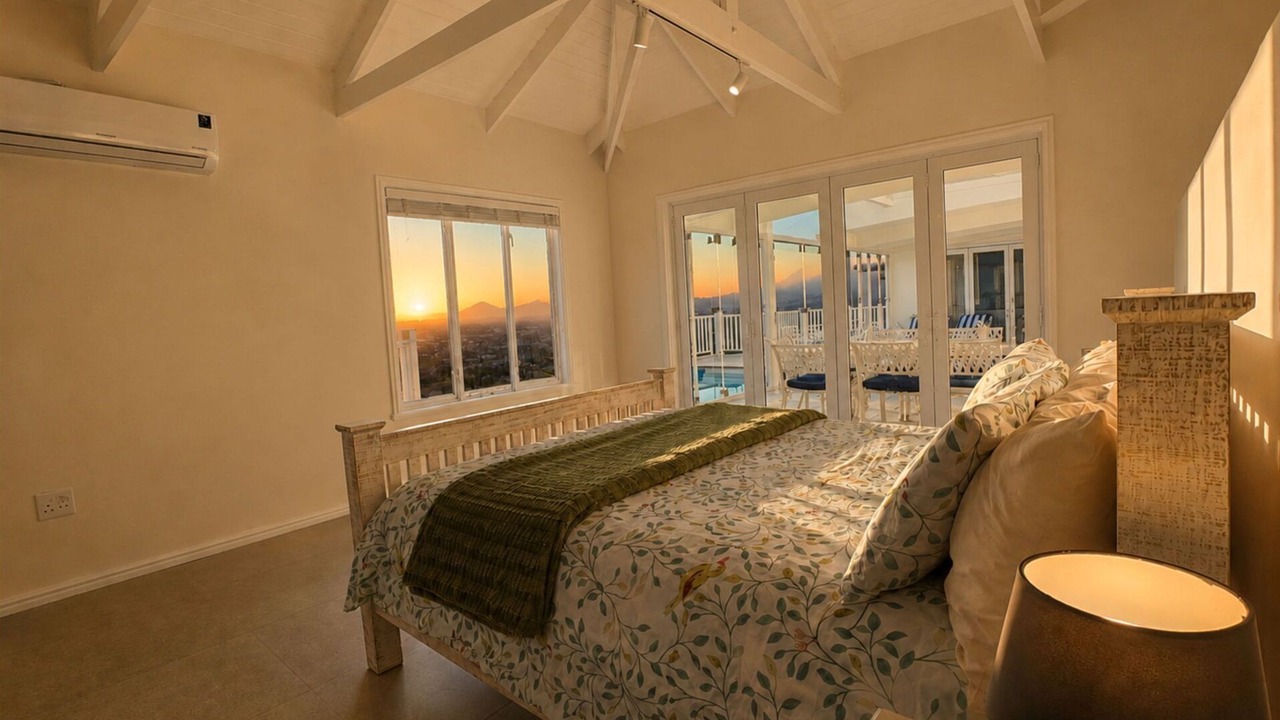 Photo of Bedroom in Mountainside