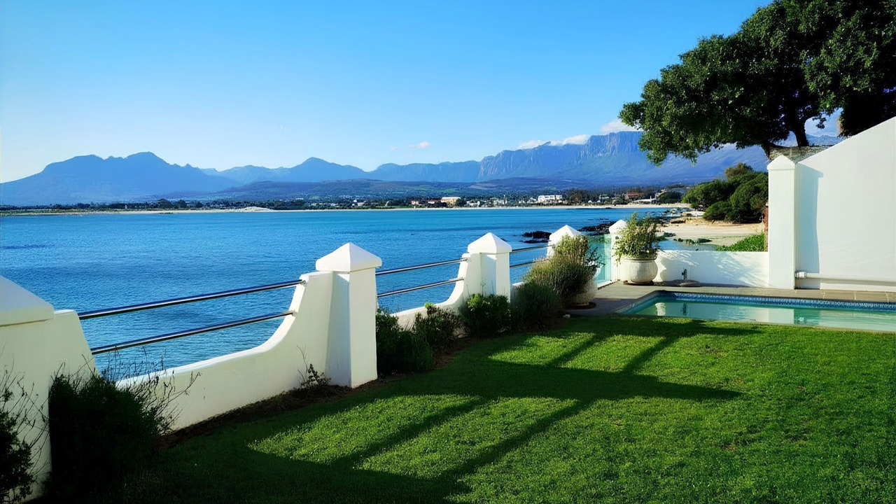 Photo of Outdoor in Gordons Bay Central