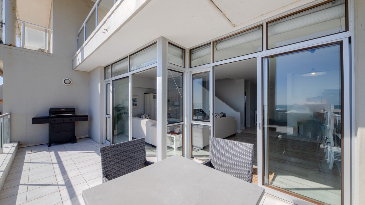 Photo of Outdoor in Bloubergstrand