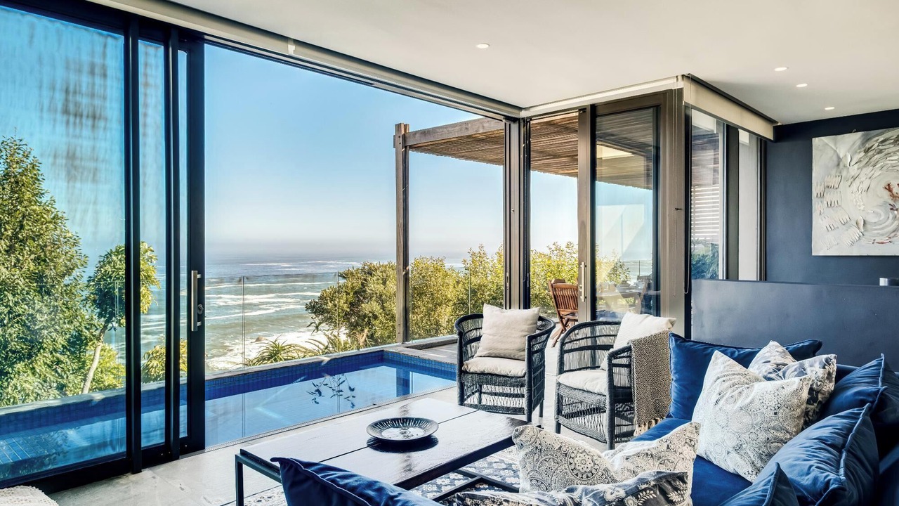 Photo of Livingroom in Camps Bay