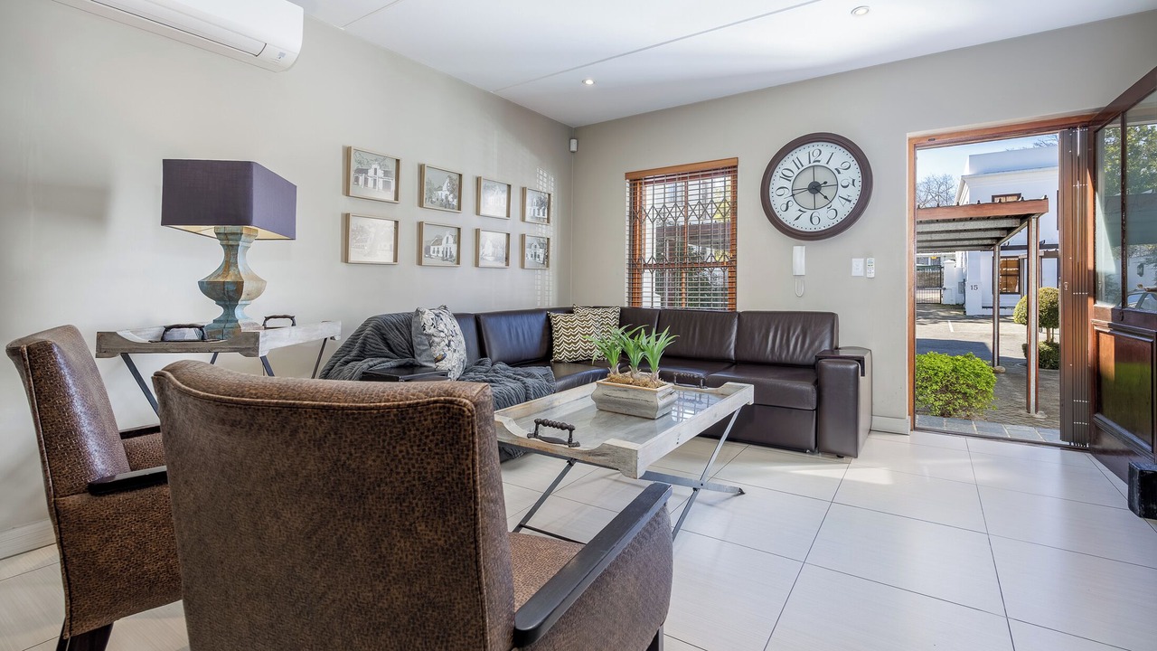 Photo of Livingroom in Stellenbosch Central