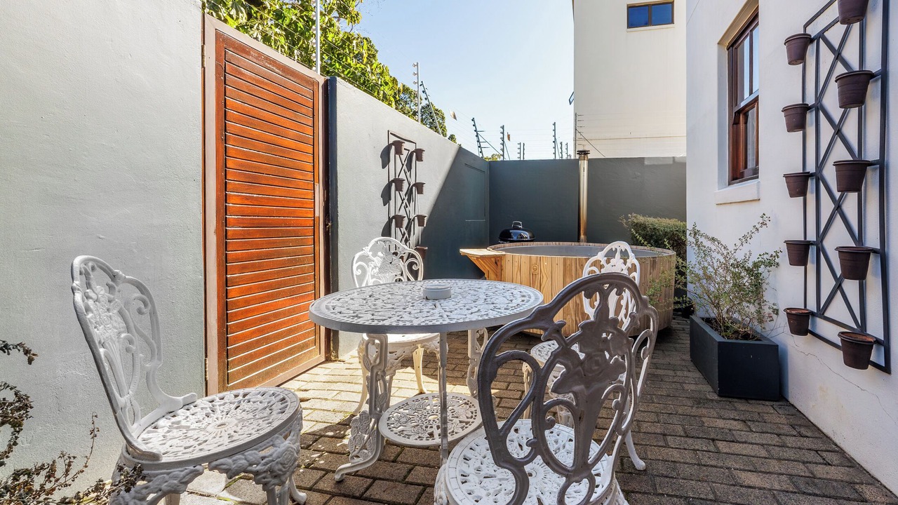 Photo of Outdoor in Stellenbosch Central