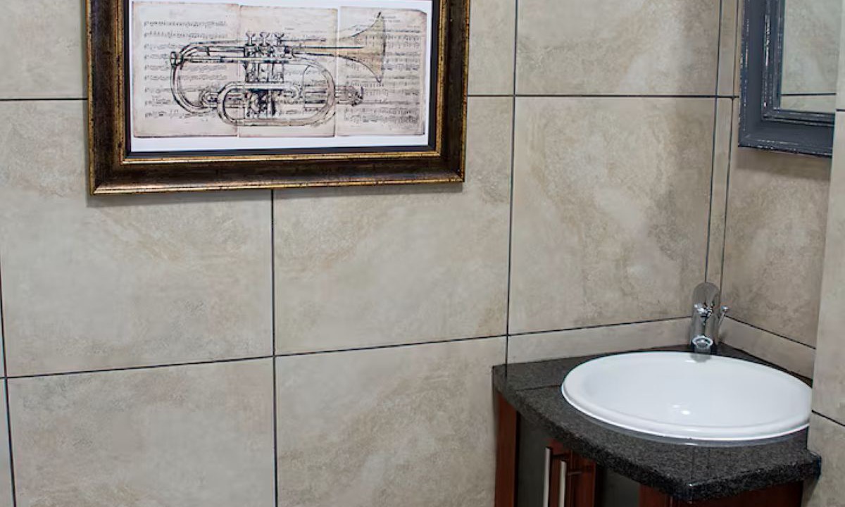 Photo of Bathroom in Stellenbosch Central