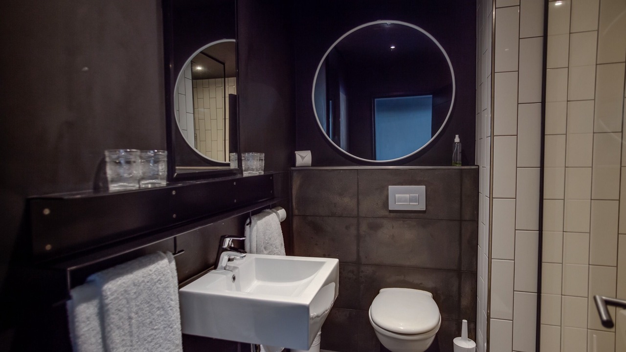 Photo of Bathroom in Cape Town City Centre