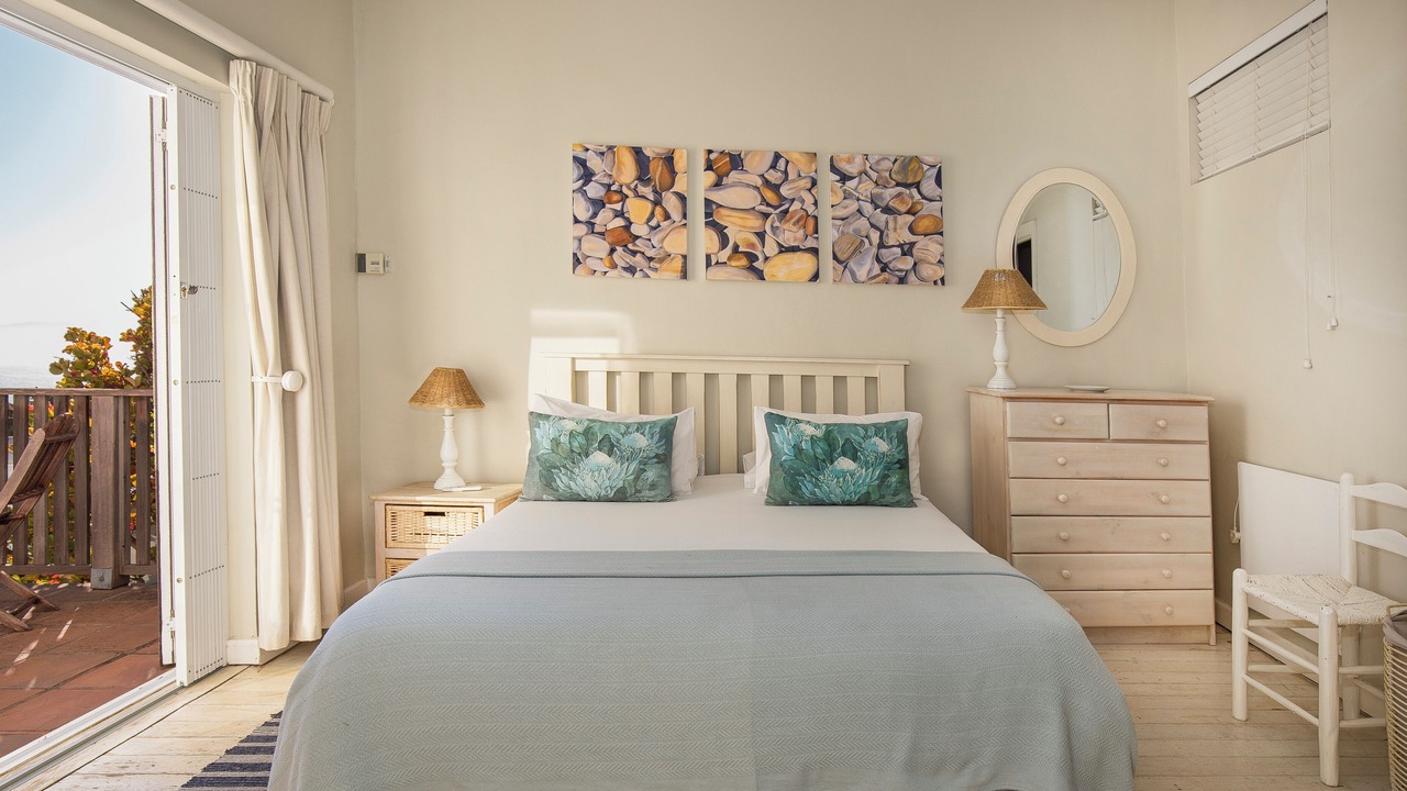 Photo of Bedroom in Simon's Town