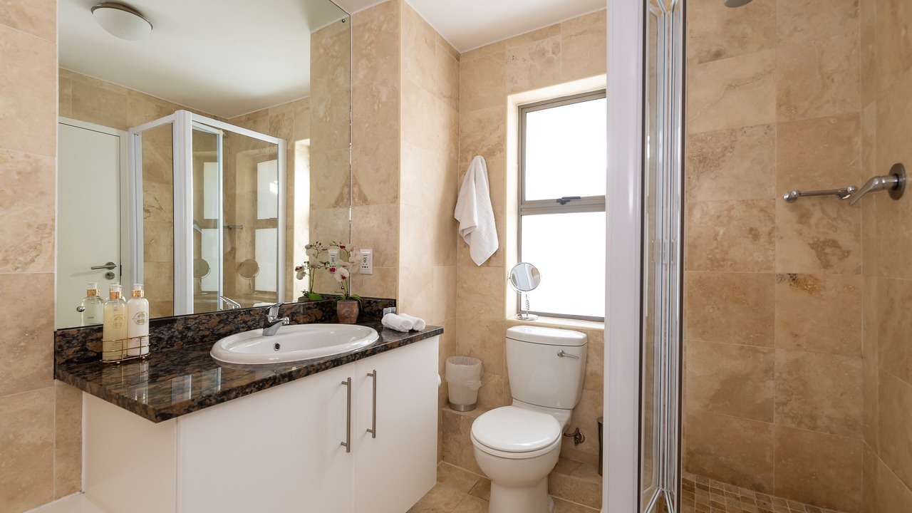 Photo of Bathroom in Cape Town City Centre