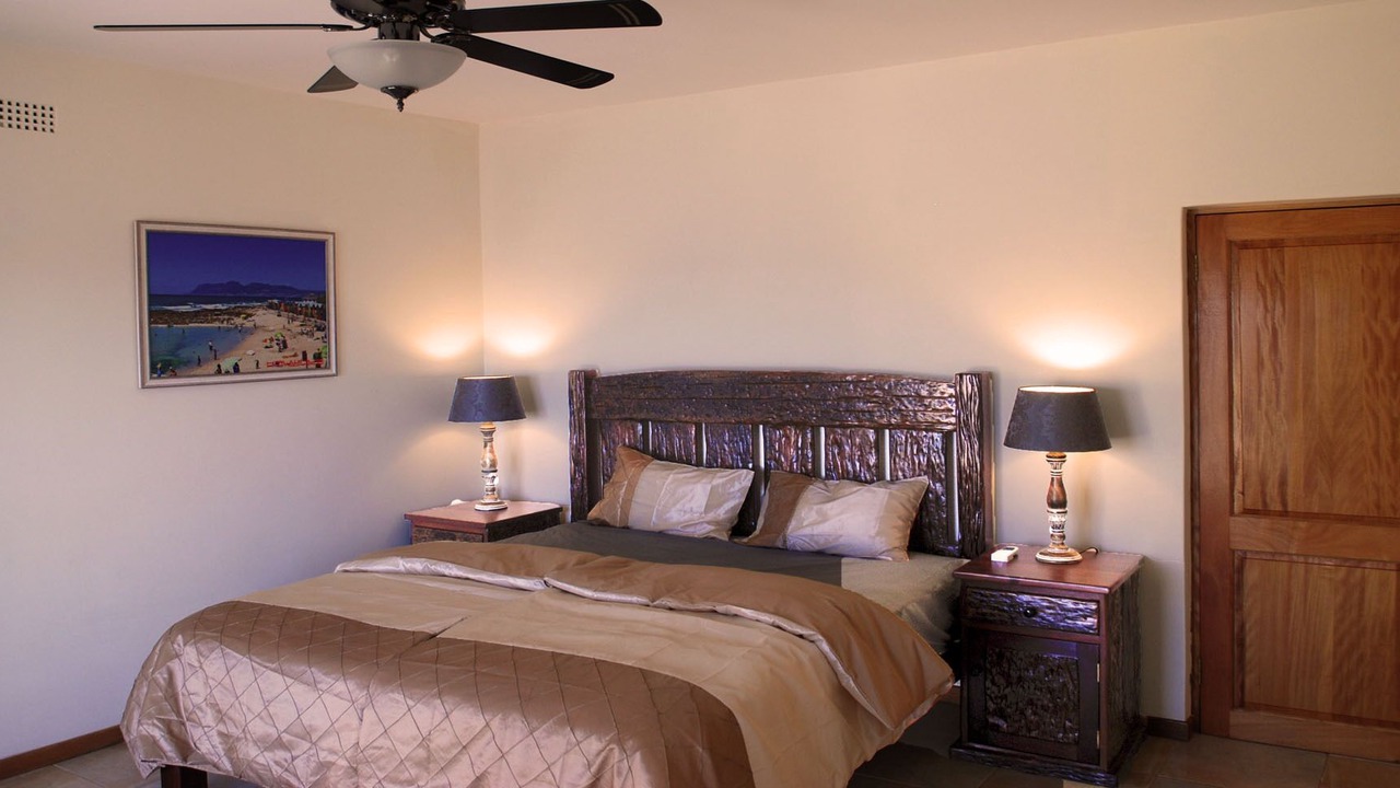 Photo of Bedroom in Mountainside