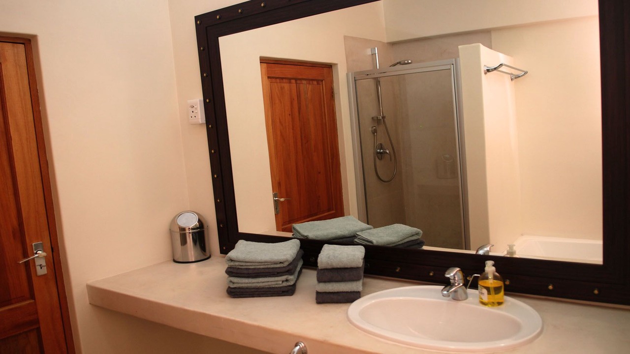 Photo of Bathroom in Mountainside