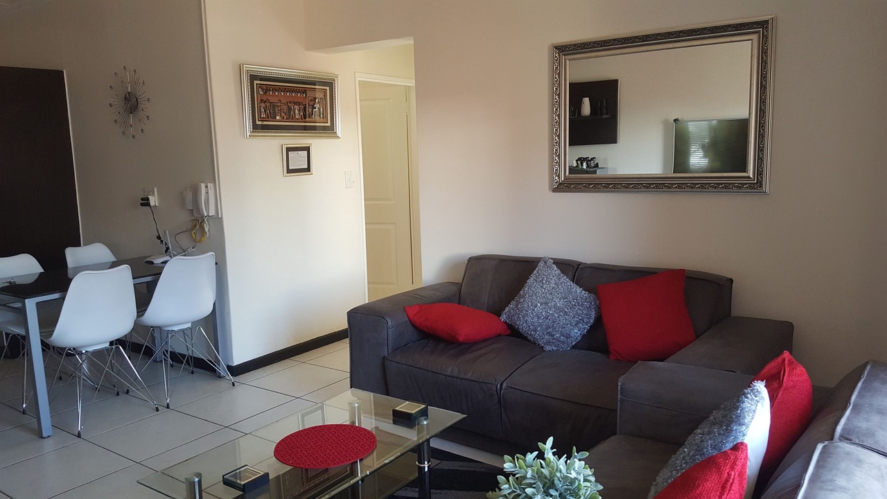 Photo of Livingroom in Greater Johannesburg Metropolitan Area