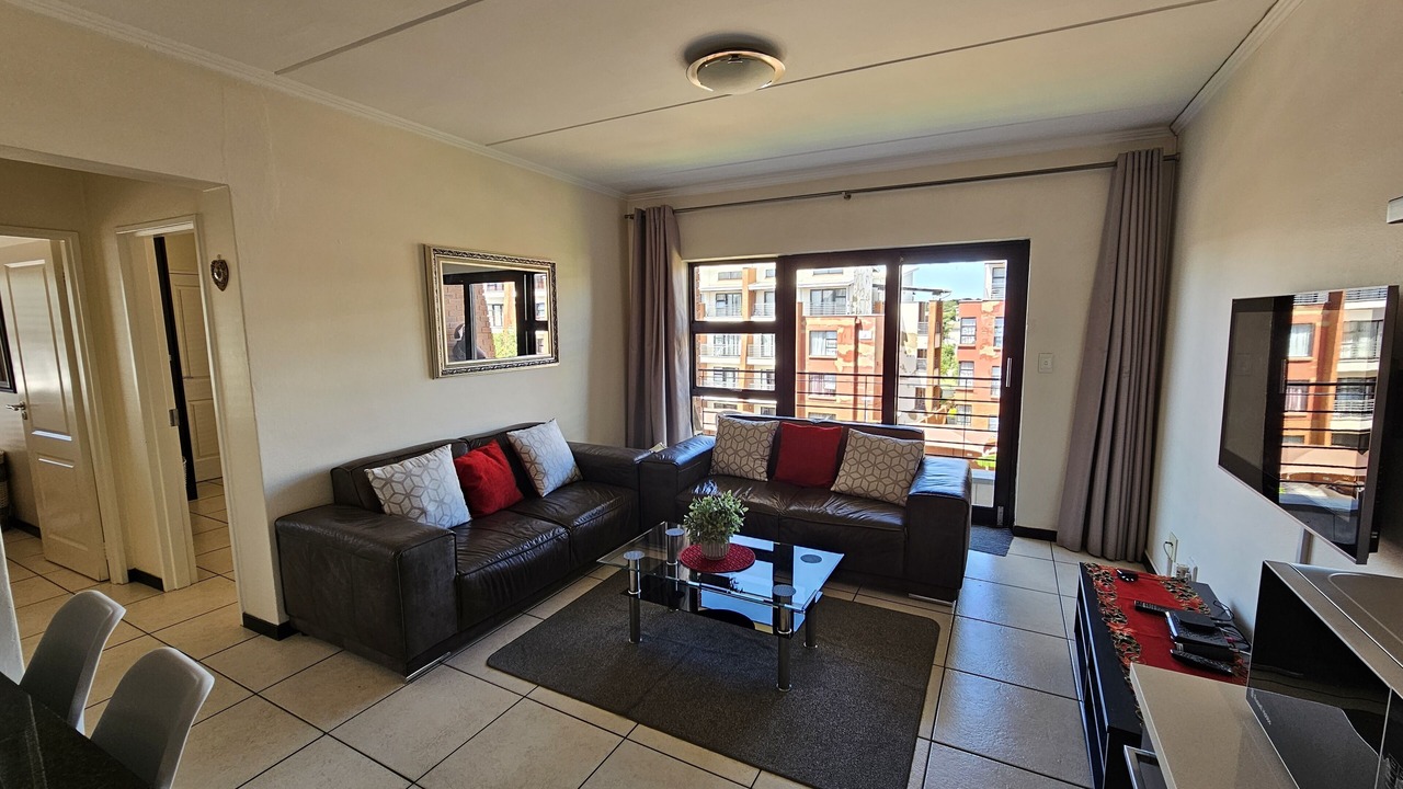 Photo of Livingroom in Greater Johannesburg Metropolitan Area