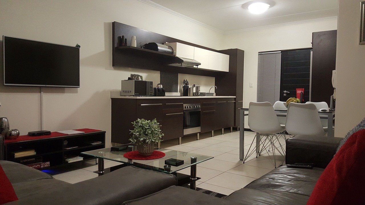 Photo of Livingroom in Greater Johannesburg Metropolitan Area