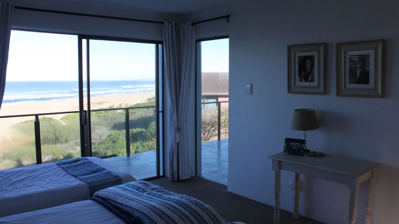 Photo of Bedroom in Oyster Bay