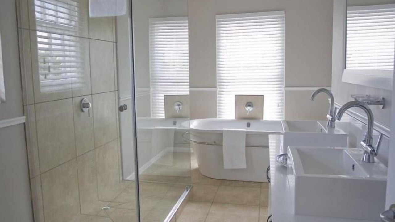 Photo of Bathroom in Westcliff