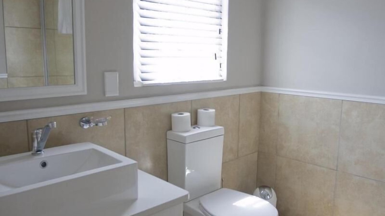 Photo of Bathroom in Westcliff